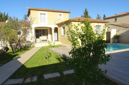 Villa à BEAUCAIRE (30300) - 3011435785