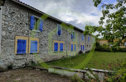 Appartement à LE BEAUCET (84210)