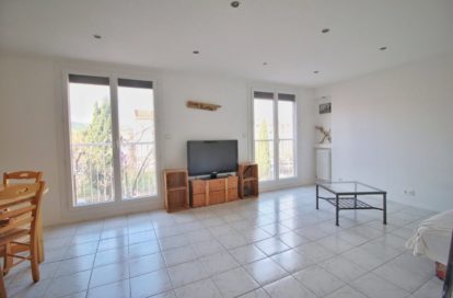 Appartement à CHATEAUNEUF-LES-MARTIGUES (13220) - 3011429241