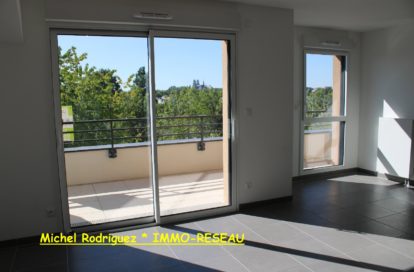 Appartement à SAINT-JEAN-LE-BLANC (45650) - 3011428660