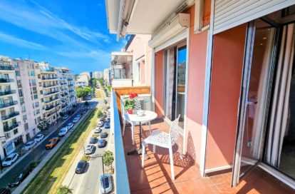 Appartement à NICE (06200) - 3011437439