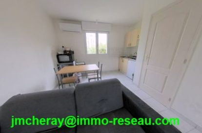 Immeuble à SAINTE-GEMMES-SUR-LOIRE (49130) - 3011428929