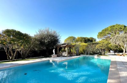 Maison à VILLEFRANCHE SUR MER (06230) - 3011437016